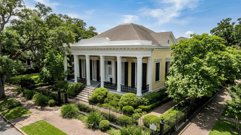slidell la luxury real estate colonial mansion